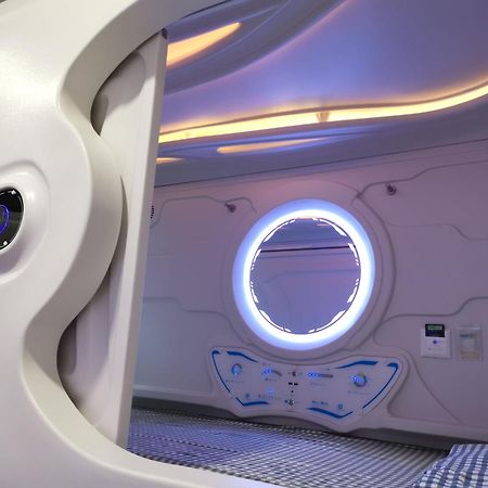 橙舍太空艙 Tw Capsule Hostel Tajpej Buitenkant foto
