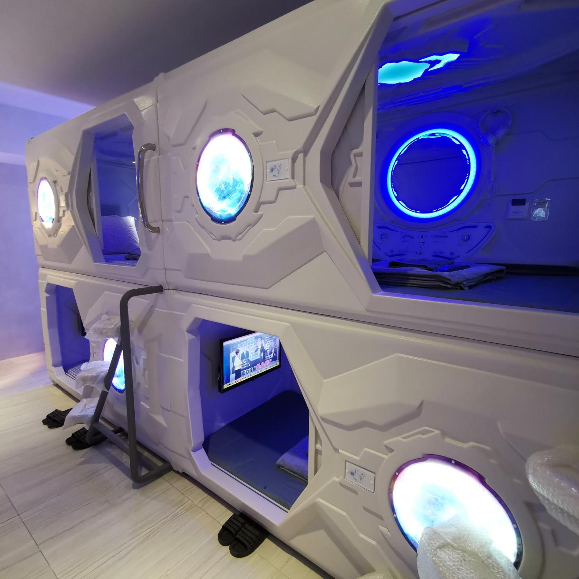 橙舍太空艙 Tw Capsule Hostel Tajpej Buitenkant foto