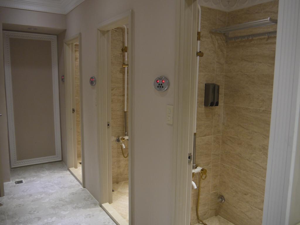 橙舍太空艙 Tw Capsule Hostel Tajpej Buitenkant foto